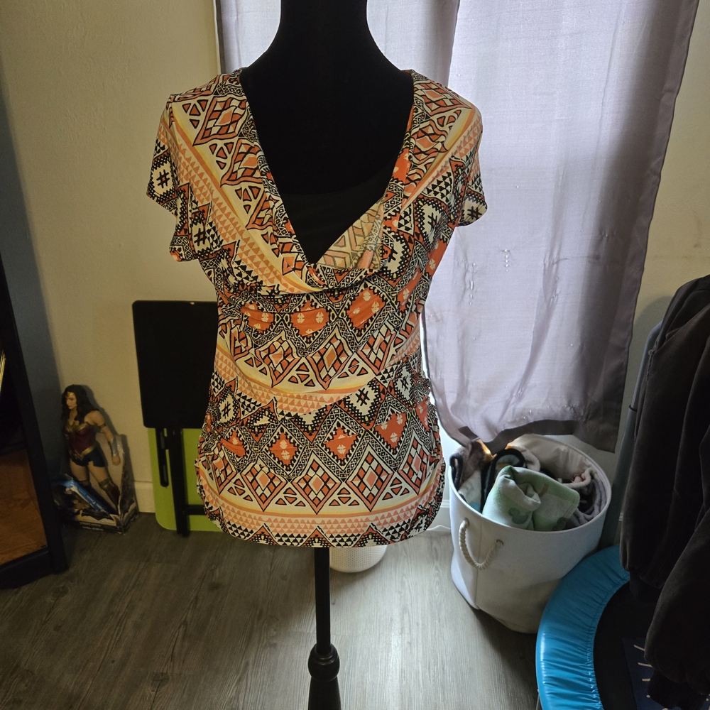 Free Kisses Brown and Cream Graphic Fitted Cap Sleeve Blouse
